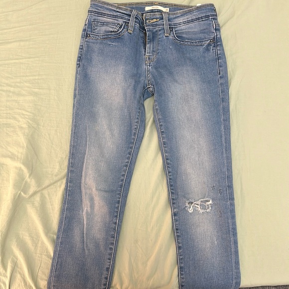 Levi’s ripped skinny jeans in perfect condition - Picture 1 of 3